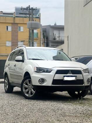 MITSUBISHI OUTLANDER 2.0 16V GASOLINA 4P AUTOMÁTICO MITSUBISHI OUTLANDER 2.0 16V GASOLINA 4P AUTOMÁTICO